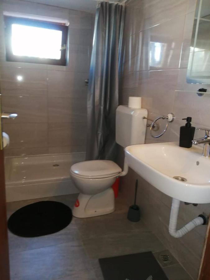 Apartmani Rosanda 2 Petrcane Ngoại thất bức ảnh